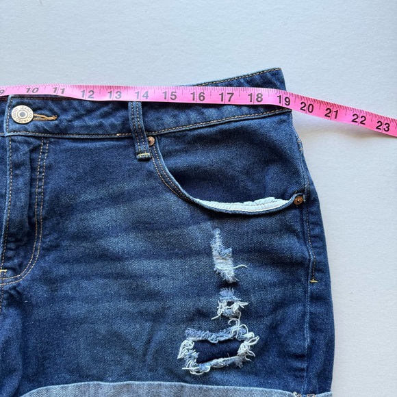 Faded Glory Rolled Cuff Jean Short Size 18 - Picture 8 of 10
